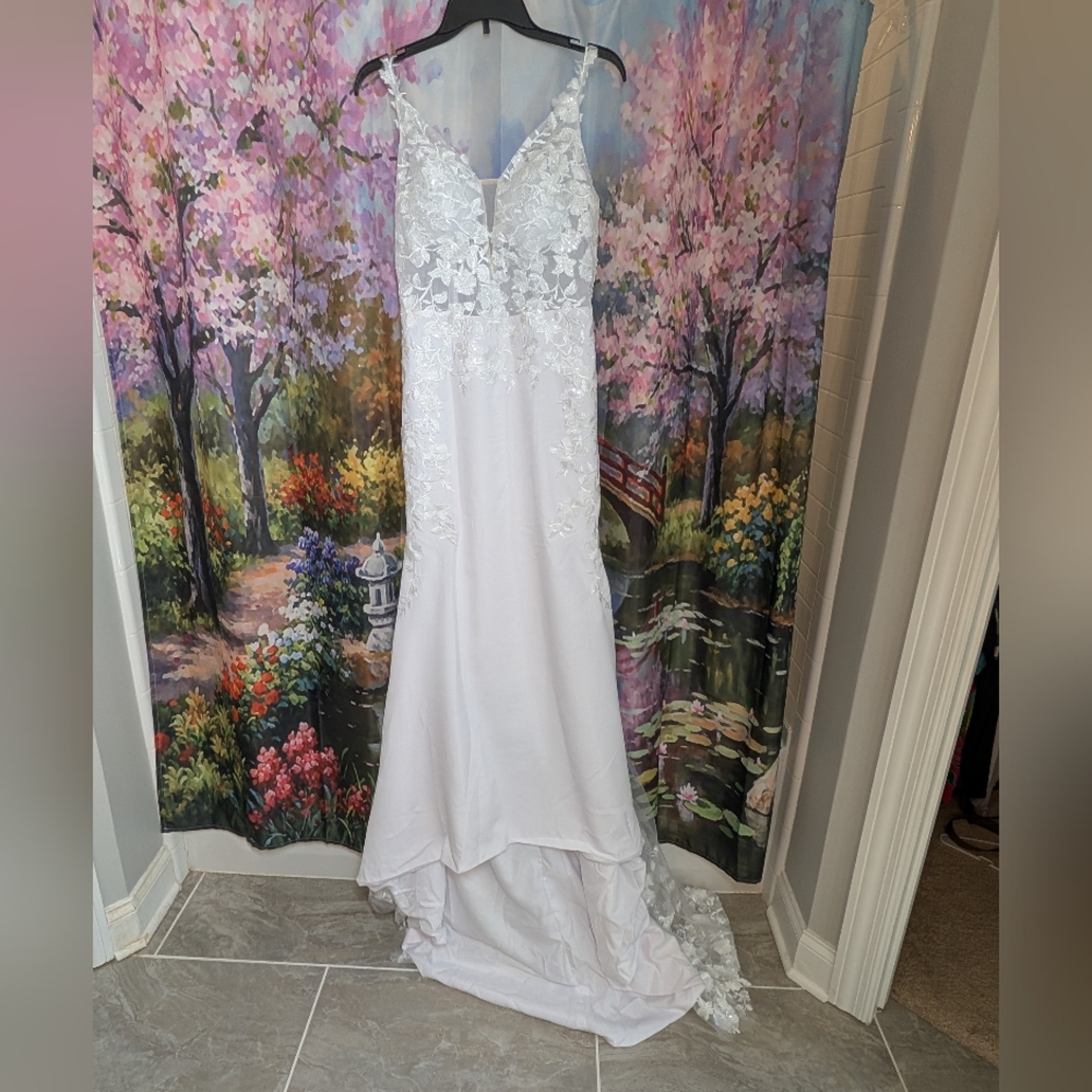 White Lace Mermaid Wedding Dress